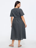 Plaid Print V Neck Ruched Side Pocket Midi Dress
