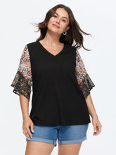 Stretchy Floral Print Ruffled Knit Top