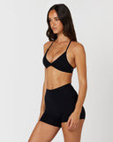 Form Noa Crop | Black