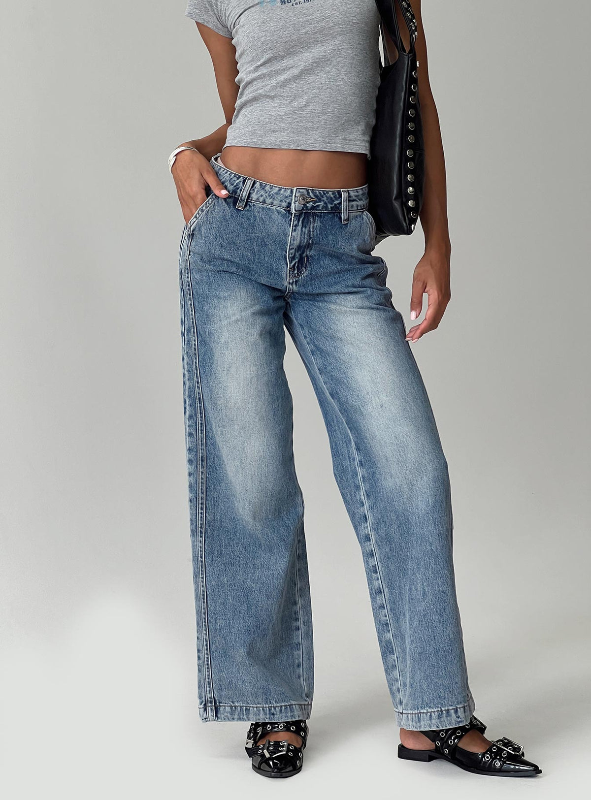 Skipper Low Rise Wide Leg Jeans Vintage Blue