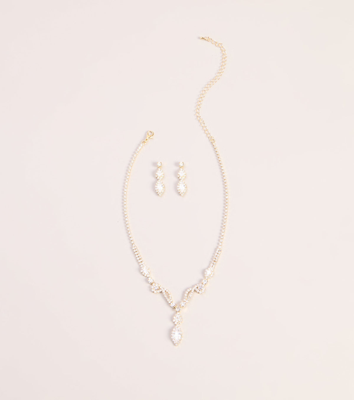 Dressed To Dazzle Jewelry Set