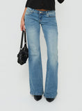 Alyss Ultra Low Rise Flared Jeans Light Vintage Blue