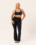 Serenity Chelsea Crop | Black