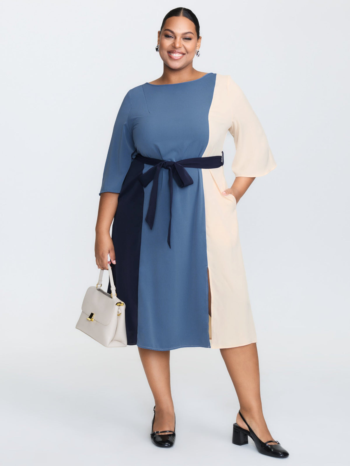 Colorblock Belted Round Neck Midi Dress