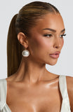 Therese Earrings - Pearl